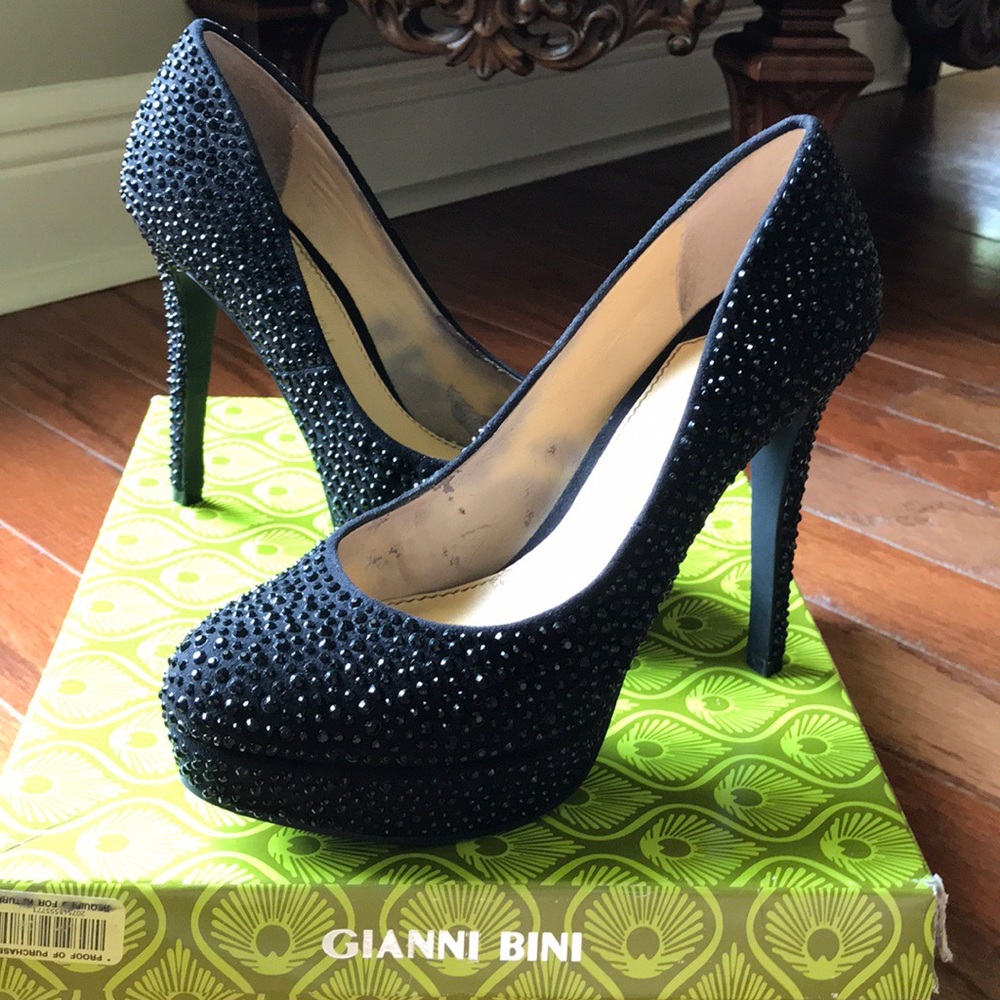 Gianni Bini Black Heels Size 6.5